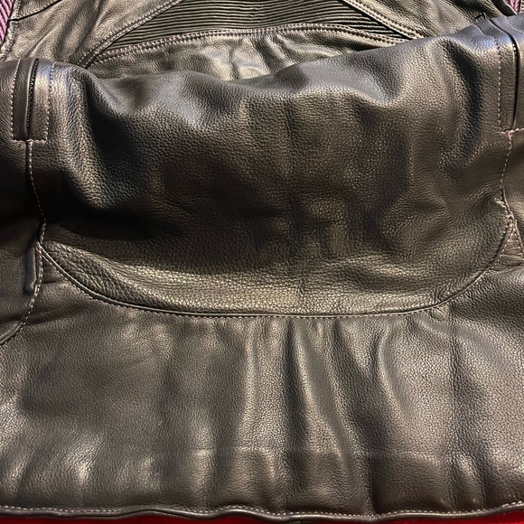 Women’s Riding Jacket - Picture 11 of 16